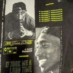 Graphic Tupac tee